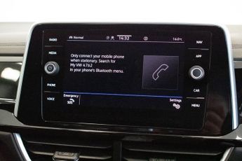 VOLKSWAGEN T-ROC 1.5 TSI R-Line SUV 5dr Petrol DSG Euro 6 (s/s) (150 ps)