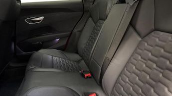 AUDI E-TRON GT 93.4kWh Saloon 4dr Electric Auto quattro (476 ps)