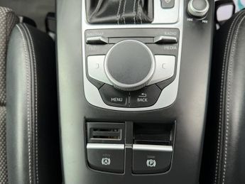 AUDI A3 2.0 TDI Black Edition Hatchback 3dr Diesel S Tronic Euro 6 (s/s)