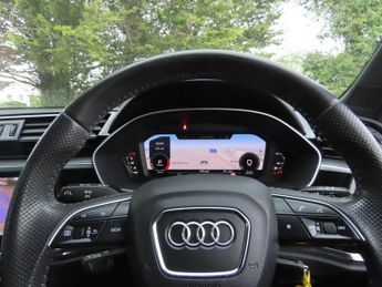 AUDI Q3 1.5 TFSI CoD 35 S line Sportback 5dr Petrol S Tronic Euro 6 (s/s