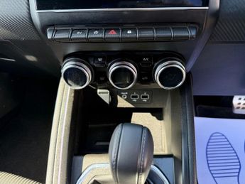 RENAULT CLIO 1.6 E-TECH E-Tech engineered Hatchback 5dr Petrol Hybrid Auto Eu