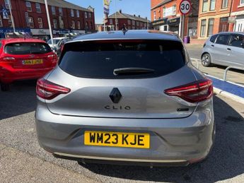 RENAULT CLIO 1.6 E-TECH E-Tech engineered Hatchback 5dr Petrol Hybrid Auto Eu