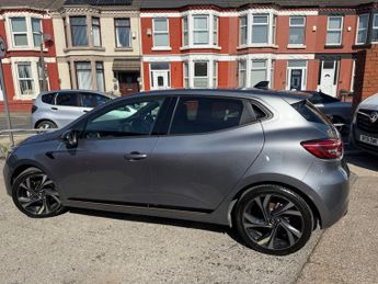 RENAULT CLIO 1.6 E-TECH E-Tech engineered Hatchback 5dr Petrol Hybrid Auto Eu