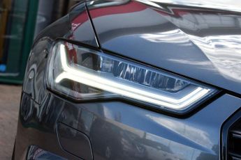 AUDI A6 2.0TDi ULTRA BLACK EDITION AUTO SALOON 190 BHP