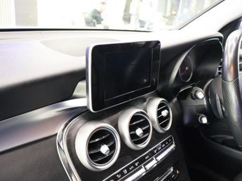 MERCEDES-BENZ GLC 2.1 GLC220d Sport SUV 5dr Diesel G-Tronic 4MATIC Euro 6 (s/s) (1