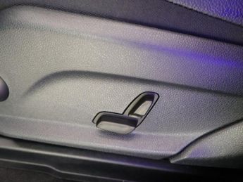 MERCEDES-BENZ GLC 2.1 GLC220d Sport SUV 5dr Diesel G-Tronic 4MATIC Euro 6 (s/s) (1