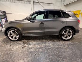 AUDI Q5 2.0 TDI S line Plus SUV 5dr Diesel S Tronic quattro Euro 5 (s/s)