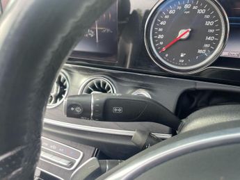 MERCEDES-BENZ E-CLASS 2.0 E220d AMG Line (Premium) Cabriolet 2dr Diesel G-Tronic+ Euro