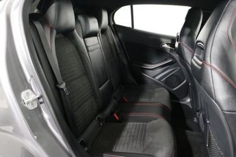 MERCEDES-BENZ 180 2.1 GLA220 CDI AMG Line SUV 5dr Diesel 7G-DCT 4MATIC Euro 6 (s/s