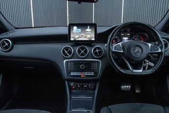 MERCEDES-BENZ A-CLASS 2.1 A200d AMG Line (Executive) Hatchback 5dr Diesel 7G-DCT Euro 