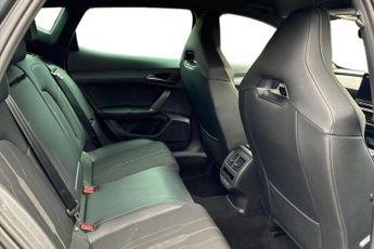 CUPRA FORMENTOR 1.4 eHybrid 12.8kWh VZ1 SUV 5dr Petrol Plug-in Hybrid DSG Euro 6