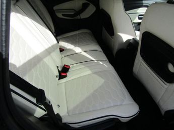 FORD KUGA 2.0 TDCi Vignale SUV 5dr Diesel Powershift AWD Euro 6 (s/s) (180