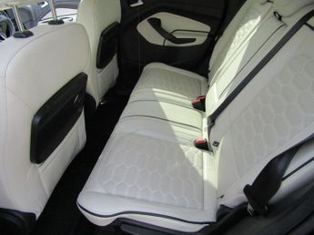 FORD KUGA 2.0 TDCi Vignale SUV 5dr Diesel Powershift AWD Euro 6 (s/s) (180