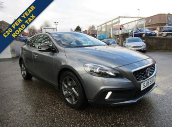 Volvo V40 1.6 D2 Lux Hatchback 5dr Diesel Powershift Euro 5 (s/s) (115 ps)