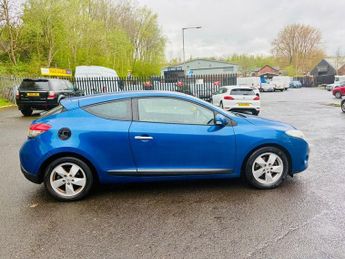 RENAULT MEGANE 1.6 16V Dynamique TomTom Coupe 3dr Petrol Manual Euro 5 (110 ps)