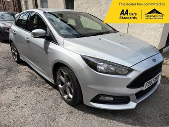 Ford Focus 2.0 TDCi ST-2 Hatchback 5dr Diesel Powershift Euro 6 (s/s) (185 