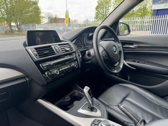 BMW 1 SERIES 2.0 118d SE Hatchback 5dr Diesel Auto Euro 6 (s/s) (150 ps)