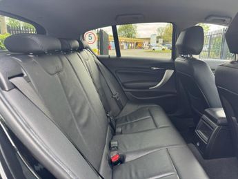 BMW 1 SERIES 2.0 118d SE Hatchback 5dr Diesel Auto Euro 6 (s/s) (150 ps)