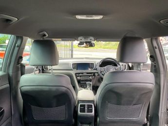 KIA SPORTAGE 1.6 CRDi MHEV GT-Line SUV 5dr Diesel Hybrid DCT Euro 6 (s/s) (13