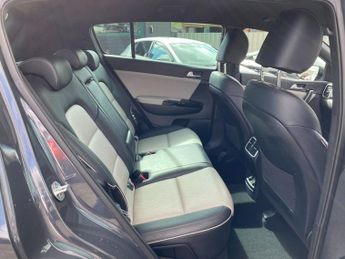 KIA SPORTAGE 1.6 CRDi MHEV GT-Line SUV 5dr Diesel Hybrid DCT Euro 6 (s/s) (13