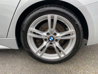 BMW 3 SERIES 3.0 330d M Sport Touring 5dr Diesel Auto Euro 6 (s/s) (258 ps)