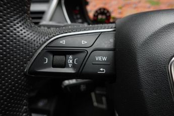 AUDI Q5 2.0 TFSI 45 Black Edition SUV 5dr Petrol S Tronic quattro Euro 6