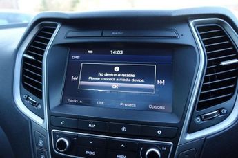 HYUNDAI SANTA FE 2.2 CRDi Blue Drive Premium SE SUV 5dr Diesel Auto 4WD Euro 6 (s