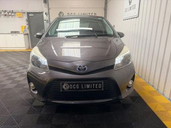 TOYOTA YARIS 1.5 VVT-h Icon Plus Hatchback 5dr Petrol Hybrid CVT Euro 5 (101 