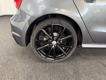 AUDI A1 1.4 TFSI Black Edition Sportback 5dr Petrol S Tronic Euro 6 (s/s