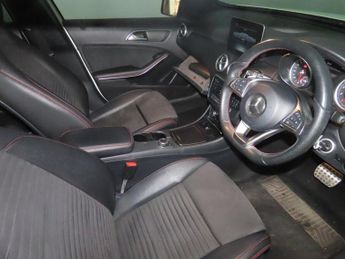 MERCEDES-BENZ A-CLASS 1.6 A180 AMG Line Hatchback 5dr Petrol 7G-DCT Euro 6 (s/s) (122 
