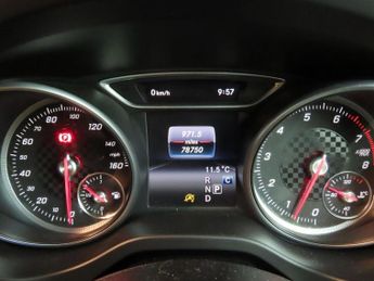 MERCEDES-BENZ A-CLASS 1.6 A180 AMG Line Hatchback 5dr Petrol 7G-DCT Euro 6 (s/s) (122 