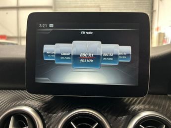 MERCEDES-BENZ A-CLASS 1.6 A180 AMG Line Hatchback 5dr Petrol 7G-DCT Euro 6 (s/s) (122 