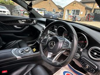 MERCEDES-BENZ C-CLASS 2.1 C220d AMG Line (Premium) Estate 5dr Diesel G-Tronic+ Euro 6 