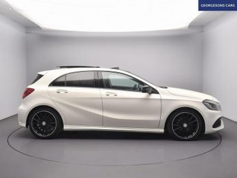 MERCEDES-BENZ A-CLASS 2.1 A200d AMG Line (Premium Plus) Hatchback 5dr Diesel 7G-DCT Eu