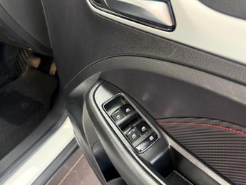 MG MG ZS 72.6kWh SE Long Range SUV 5dr Electric Auto (156 ps)