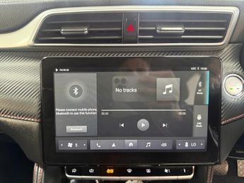 MG MG ZS 72.6kWh SE Long Range SUV 5dr Electric Auto (156 ps)