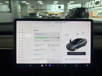 TESLA Model 3 Standard Range Plus Saloon 4dr Electric Auto RWD (241 bhp)