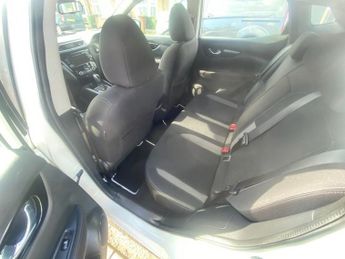 NISSAN QASHQAI 1.3 DIG-T Acenta Premium SUV 5dr Petrol DCT Auto Euro 6 (s/s) (1