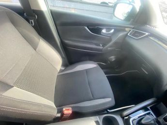 NISSAN QASHQAI 1.3 DIG-T Acenta Premium SUV 5dr Petrol DCT Auto Euro 6 (s/s) (1