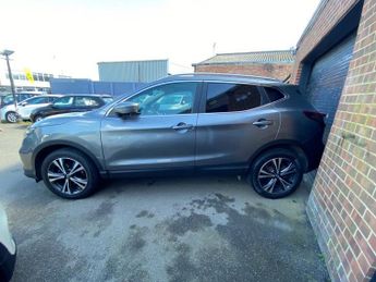 NISSAN QASHQAI 1.3 DIG-T N-Connecta SUV 5dr Petrol DCT Auto Euro 6 (s/s) (160 p