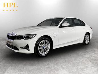 BMW 3 SERIES 2.0 330e 12kWh SE Pro Saloon 4dr Petrol Plug-in Hybrid Auto Euro