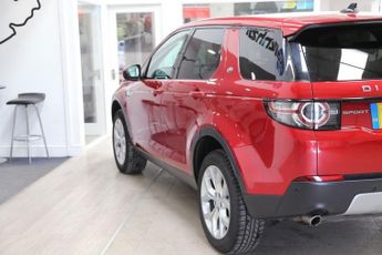 LAND ROVER DISCOVERY SPORT 2.0 TD4 HSE SUV 5dr Diesel Auto 4WD Euro 6 (s/s) (180 ps)