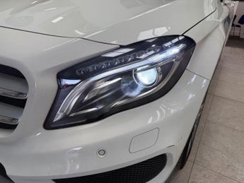 MERCEDES-BENZ GLA 2.1 GLA200d AMG Line (Premium) SUV 5dr Diesel 7G-DCT 4MATIC Euro