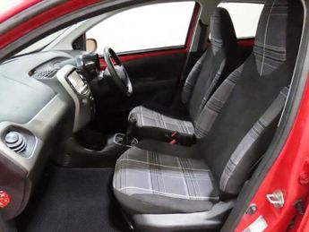 PEUGEOT 108 1.0 Active Hatchback 5dr Petrol Manual Euro 6 (68 ps)