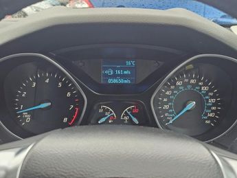 FORD FOCUS 1.0T EcoBoost Zetec Hatchback 5dr Petrol Manual Euro 5 (s/s) (12