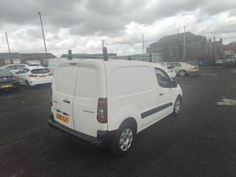 PEUGEOT PARTNER 1.6 HDi 850 Professional Panel Van 4dr Diesel Manual L1 (132 g/k