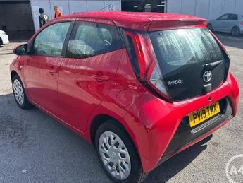 TOYOTA AYGO 1.0 VVT-i x-play Hatchback 5dr Petrol x-shift Euro 6 (71 ps)