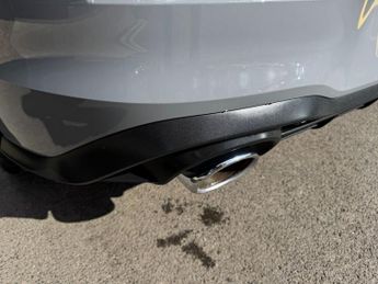 VOLKSWAGEN GOLF 2.0 TSI GTI Clubsport Hatchback 5dr Petrol DSG Euro 6 (s/s) (300