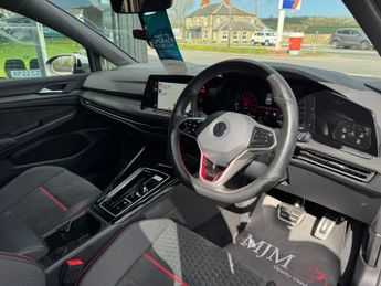 VOLKSWAGEN GOLF 2.0 TSI GTI Clubsport Hatchback 5dr Petrol DSG Euro 6 (s/s) (300