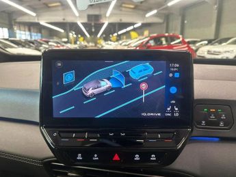 VOLKSWAGEN ID.3 Pro 58kWh Hatchback 5dr Electric Auto (204 ps)